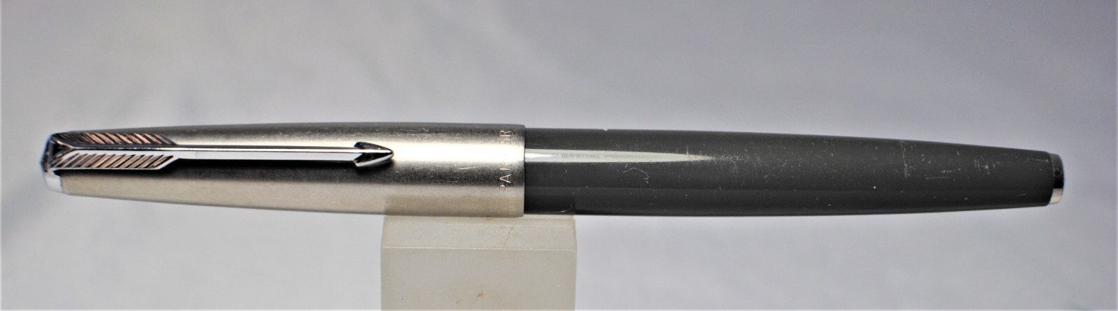 1960's Parker 61 Dual jewel Charcoal Gray fountain pen