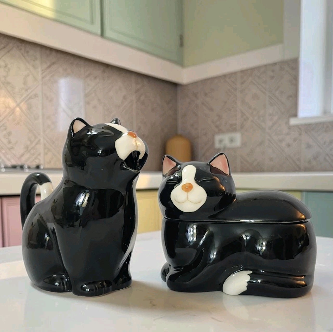 Vtg Takahashi Black & White Cat Covered Sugar Bowl & Creamer Made In Japan EC 