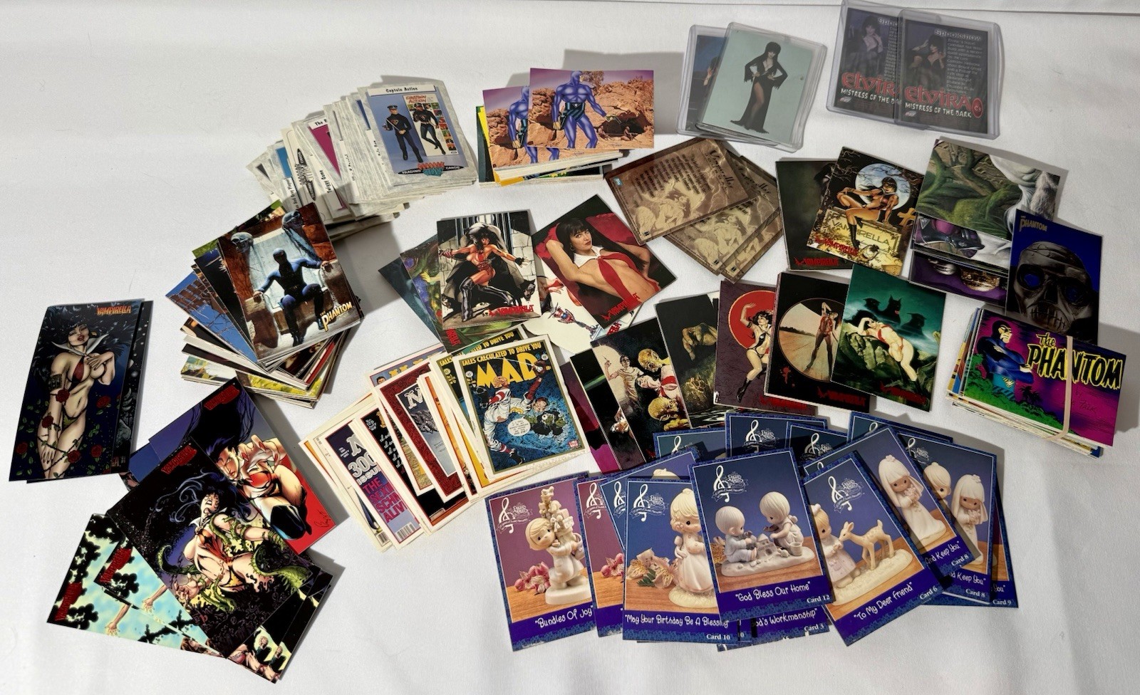 Big Trading Cards Lot 50% DAMAGED 50% MINT Reclamation VAMPIRELLA ELVIRA MAD ECT