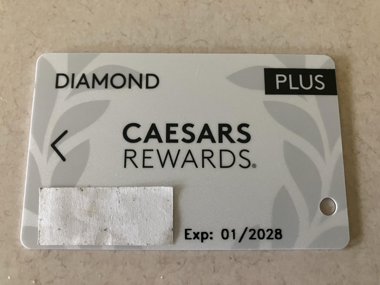 CAESARS CAESAR'S REWARDS DIAMOND PLUS PLAYERS CLUB CARD MALE NAME 2028