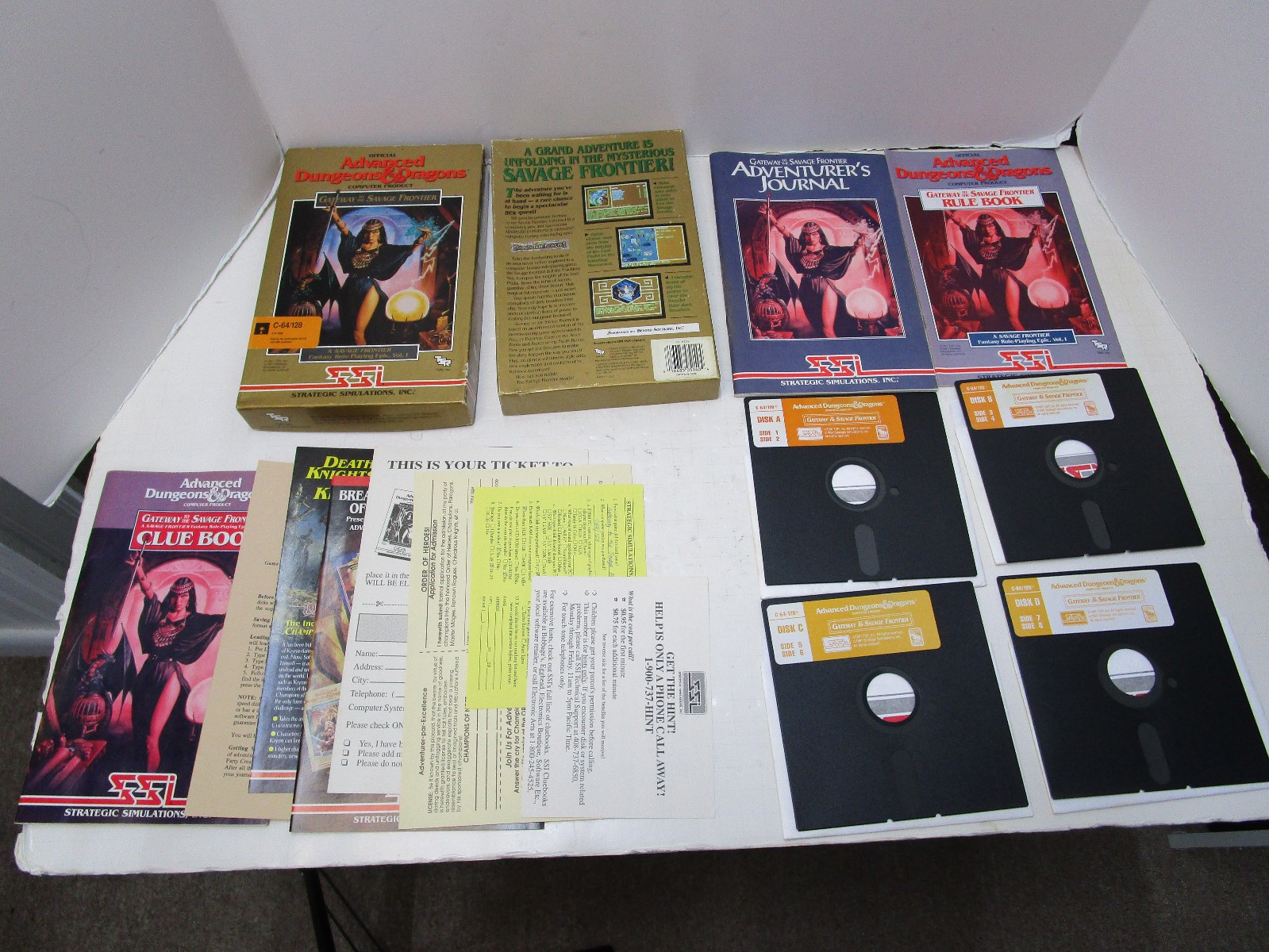 GATEWAY TO THE SAVAGE FRONTIER FOR COMMODORE 64 128 BY SSI TESTED/WORKIN L11 🕹️
