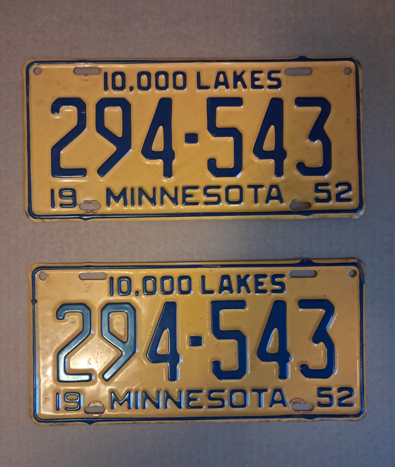 Vintage 1952 Minnesota License Plate Tag Set Matching Pair 10,000 Lakes 294-543 
