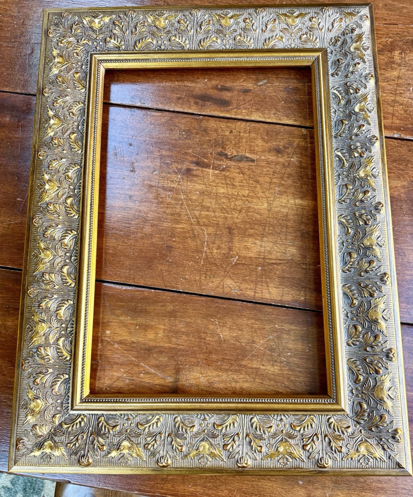 ORNATE GOLD TONE Picture Frame Measure’.     24 1/4 x 181/4”.