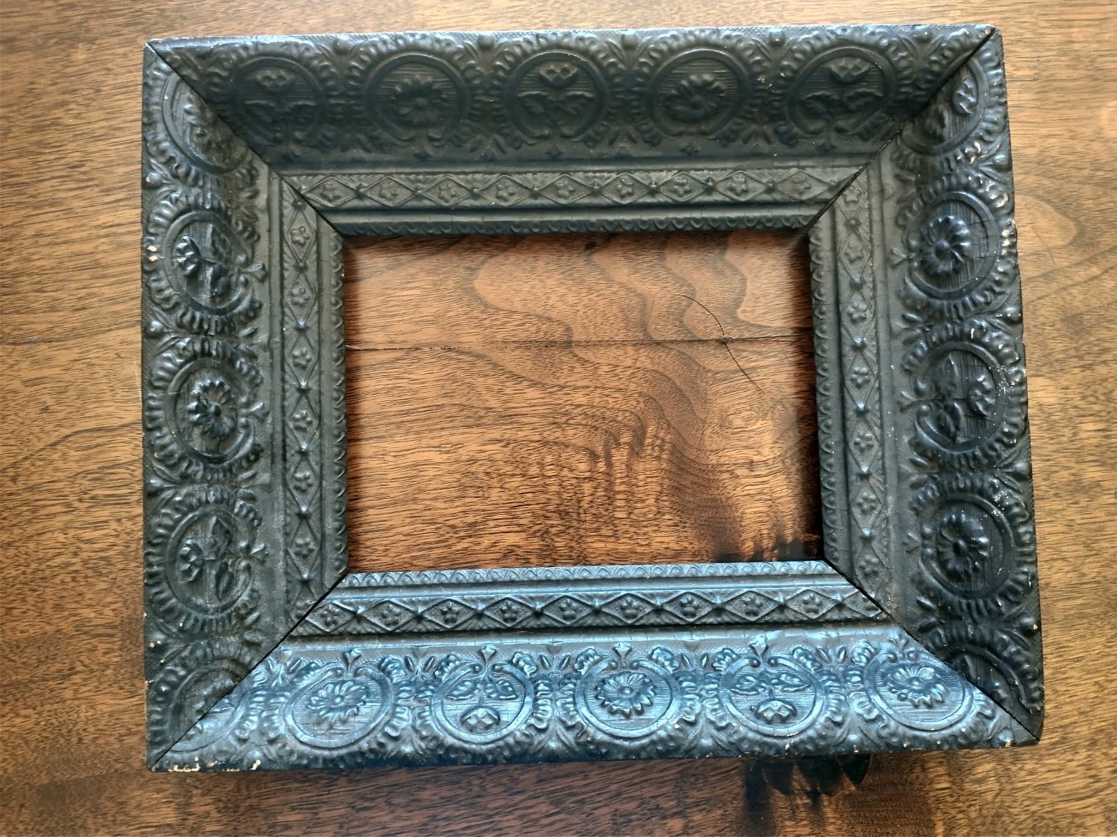 Antique 19th Century Parisienne Style Dark Ornate Picture Frame 12 1/4\