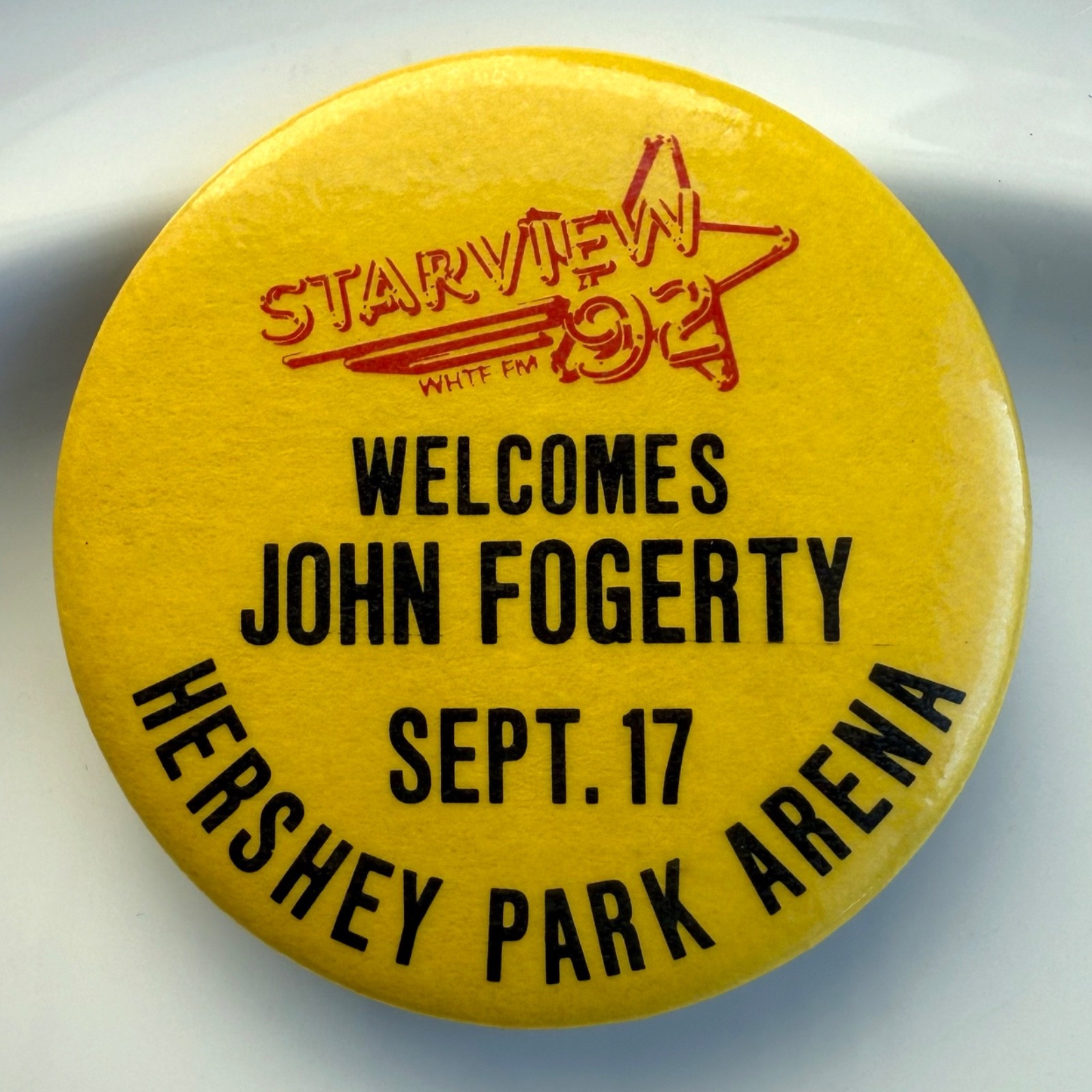 RARE Vintage JOHN FOGERTY 9/17/86 Hershey PA concert promo pin button badge 1.7\