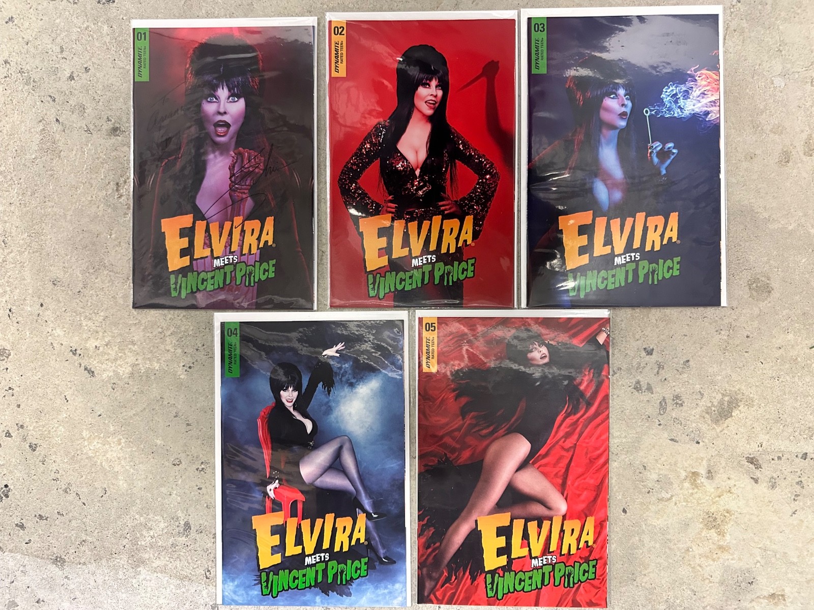 ELVIRA MEETS VINCENT PRICE COMPLETE SET 1-5 SIGNED AUTOGRAPH ISSUE 1 READ