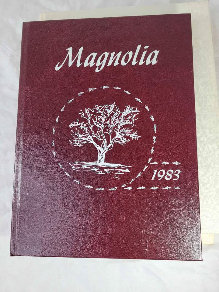 Yearbooks MACDUFFIE SCHOOL Springfield, Ma pick one from 1955 - 1984