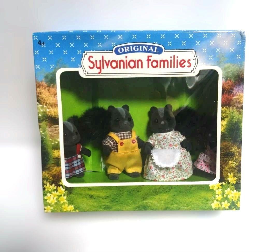 Sylvanian Families Skunk Family Collectible 15+