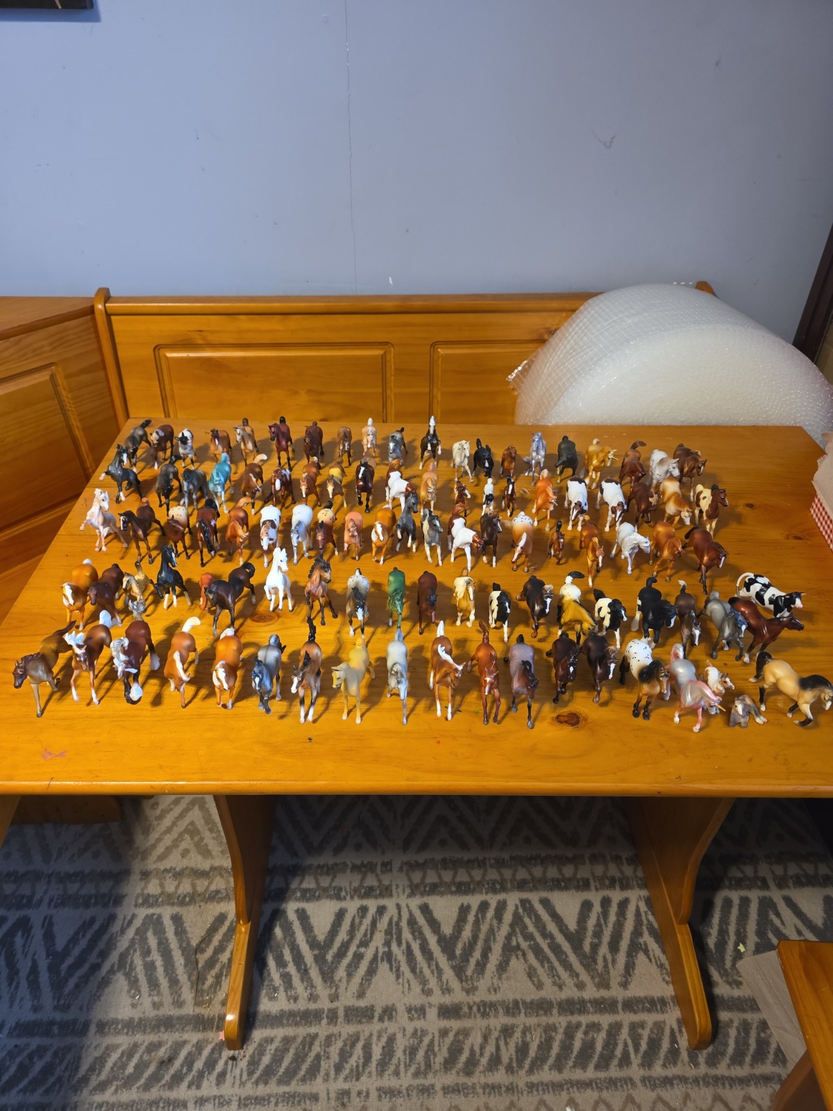 Lot Of 99 Breyer Stablemates And A Bonus Non Brand Cow