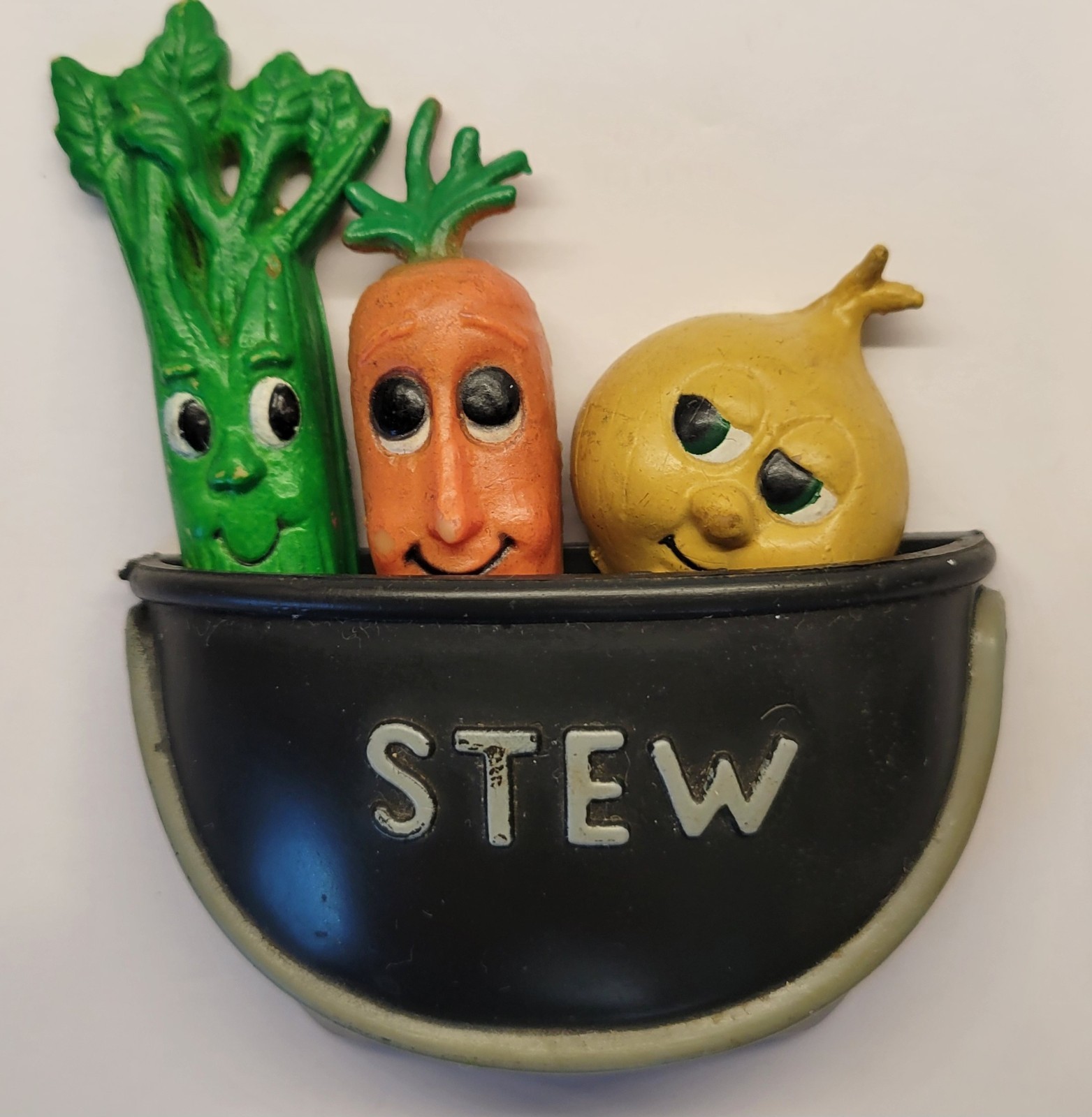 Vintage 80s Giftco Anthropomorphic Vegetable Stew Pot Refrigerator Magnets Set