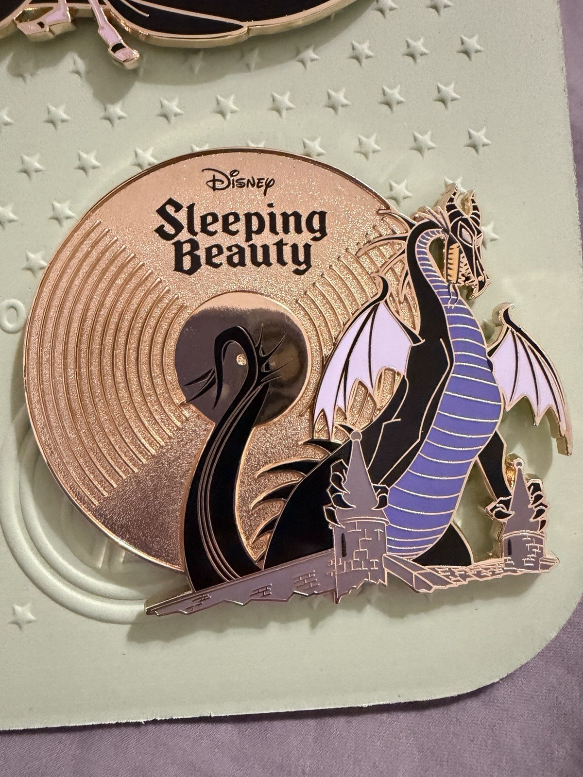 Disney Palm Villains Vinyl Records Jumbo Mystery Trading Pins Maleficent Chase