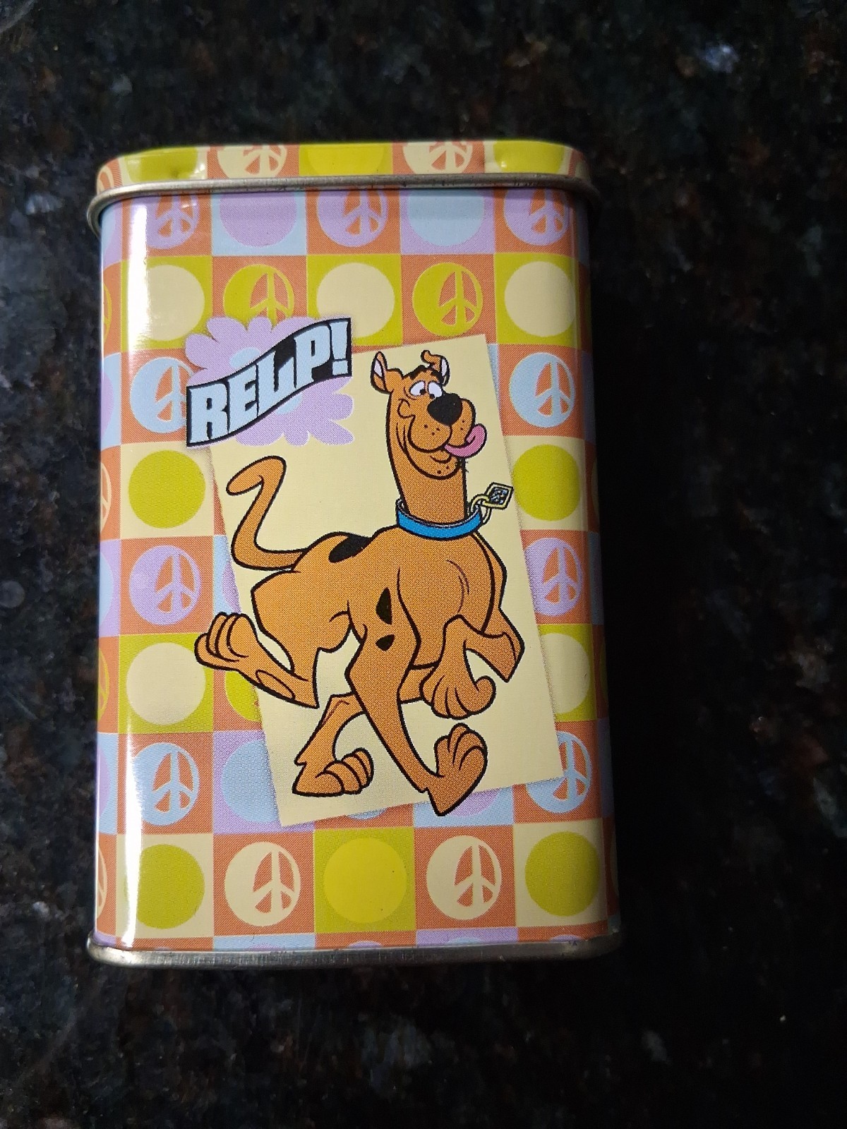 Vintage 2000 Vandor Scooby-Doo Band-Aid Tin