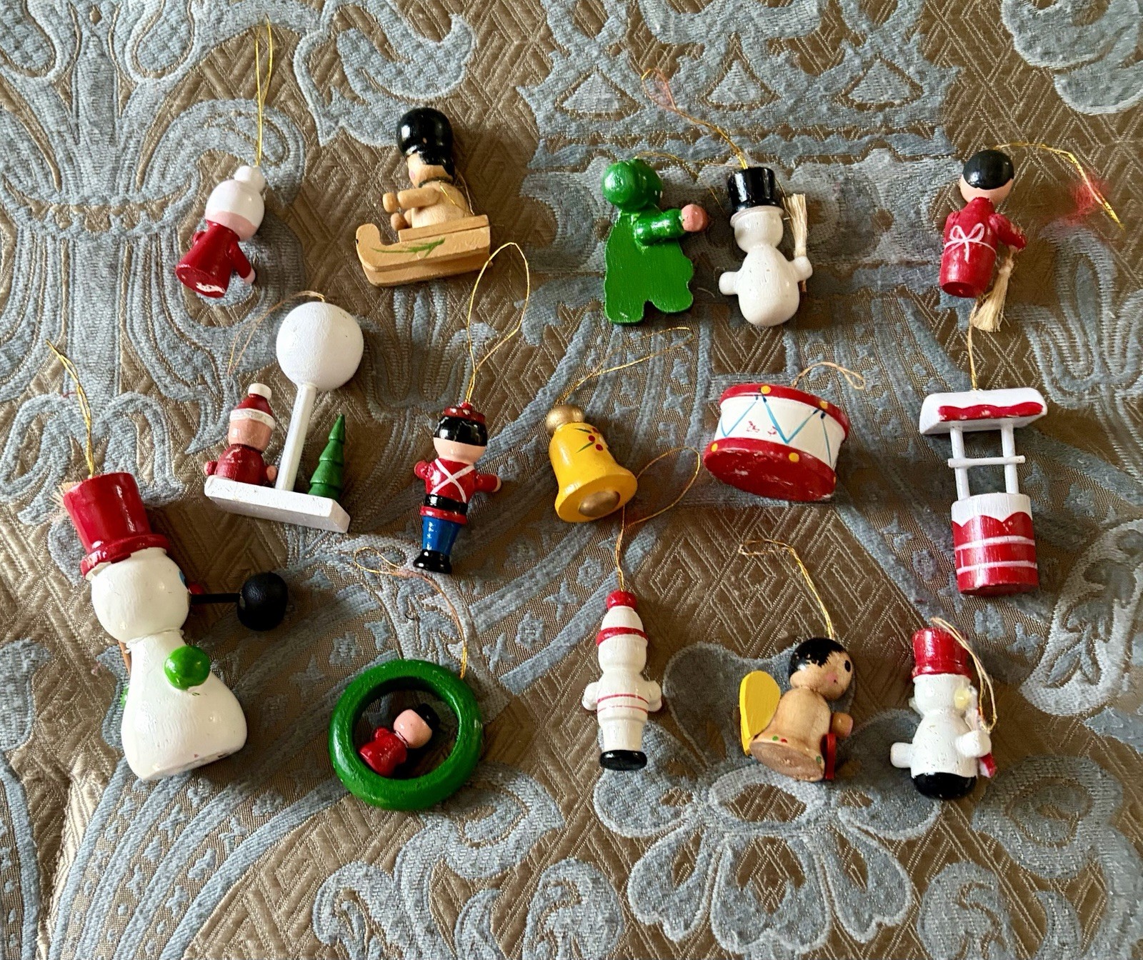 VTG Lot Of 15 Miniature Wooden Christmas Ornaments - handmade Painted