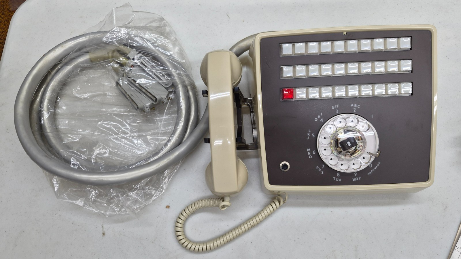 Stromberg Carlson 30-Button Call Director 0861-AC-NW-056S 724911-131 0861-NWA56