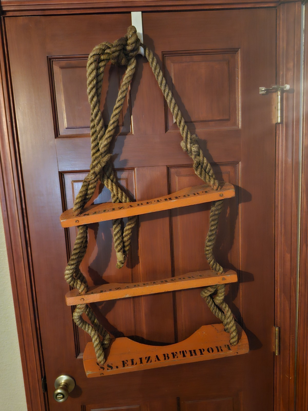 Vintage SS ELIZABETH PORT Nautical Rope Ladder w/ 3 Wooden Steps.