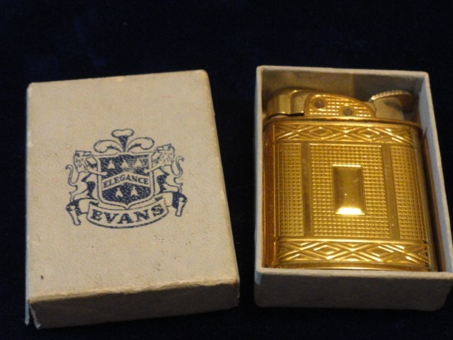 Vintage Evans gold tone cigarette lighter w/box New with tag