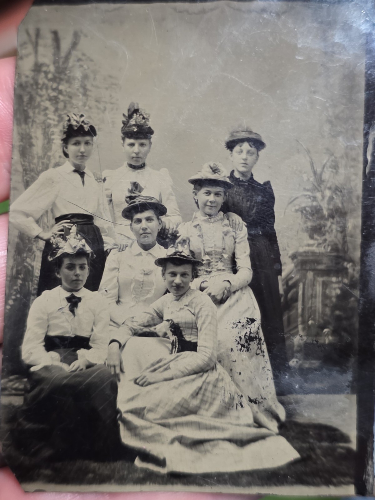 Antique Victorian Tintype Ferrotype Photo 7 Young Women Group Portrait Fancy Hat