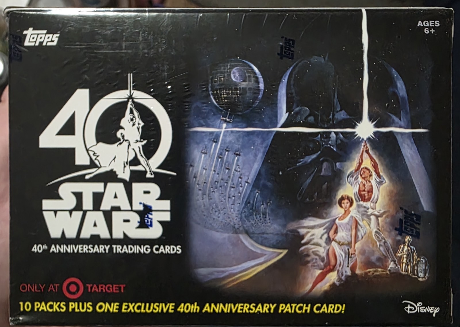 2017 Topps Star Wars 40th Anniversary Sealed Blaster Box - Exclusive Patch Card