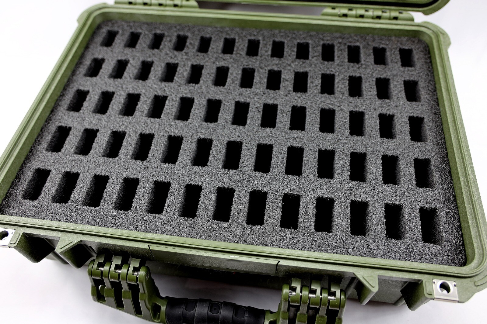 Precut 65 knife foam insert fits Harbor Freight Apache 4800 / Pelican 1520 case