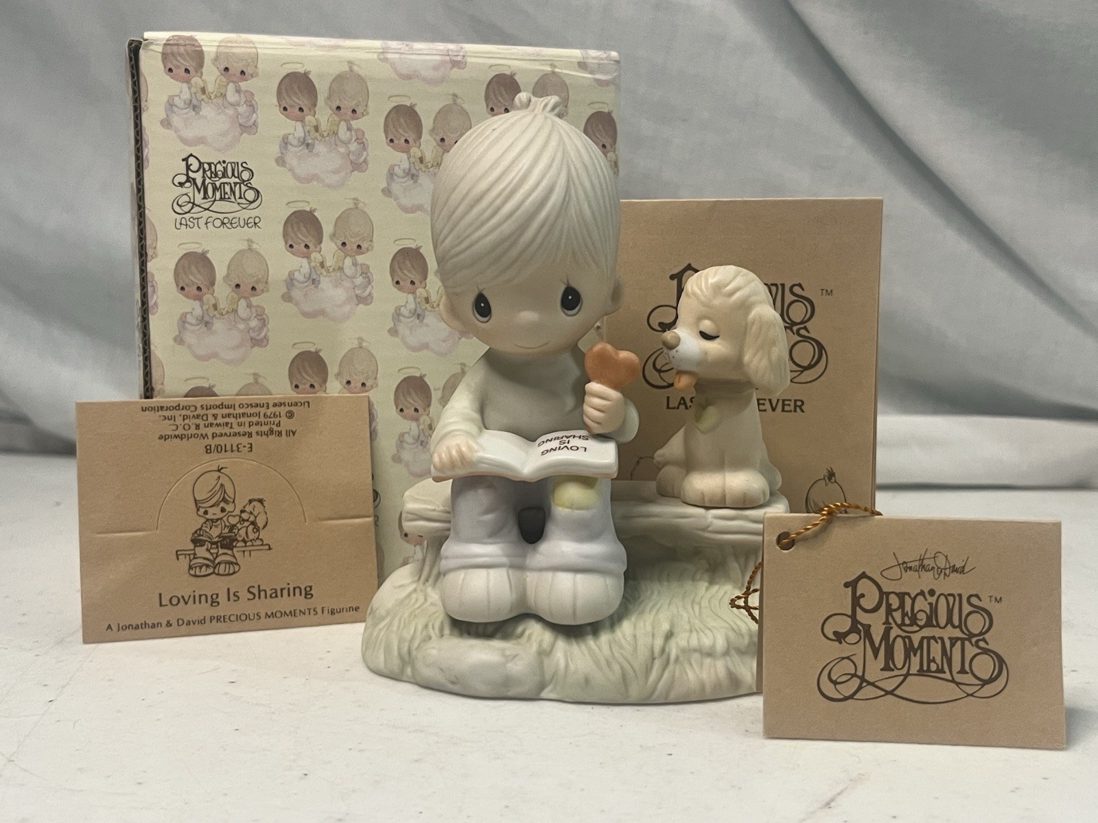 Precious Moments LOVING IS SHARING Jonathan & David 1979 E-3110/B