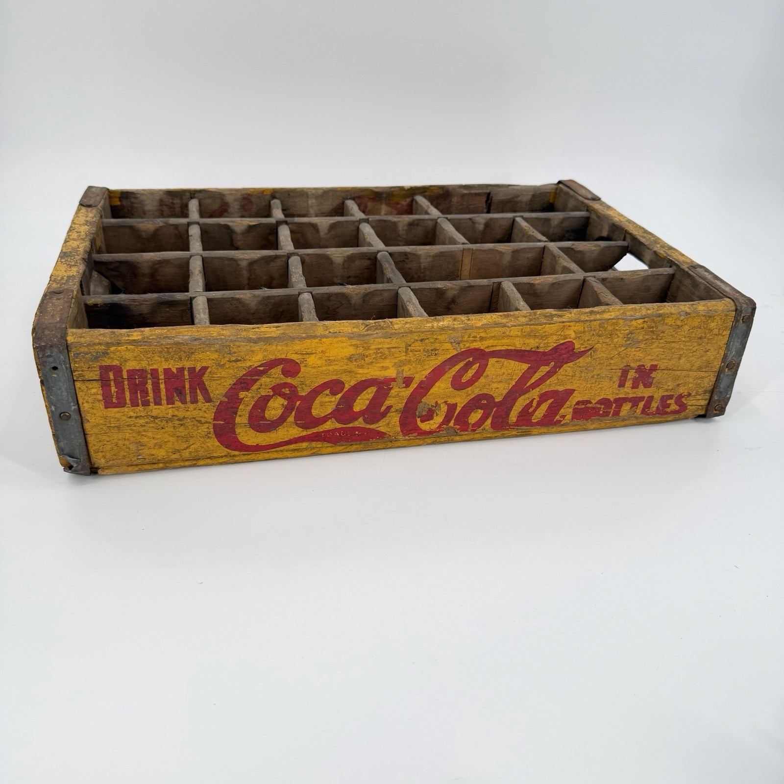 Vintage 1940’s-60\'s Coca-Cola Drink In Bottles Yellow and Red Wood Crate RARE