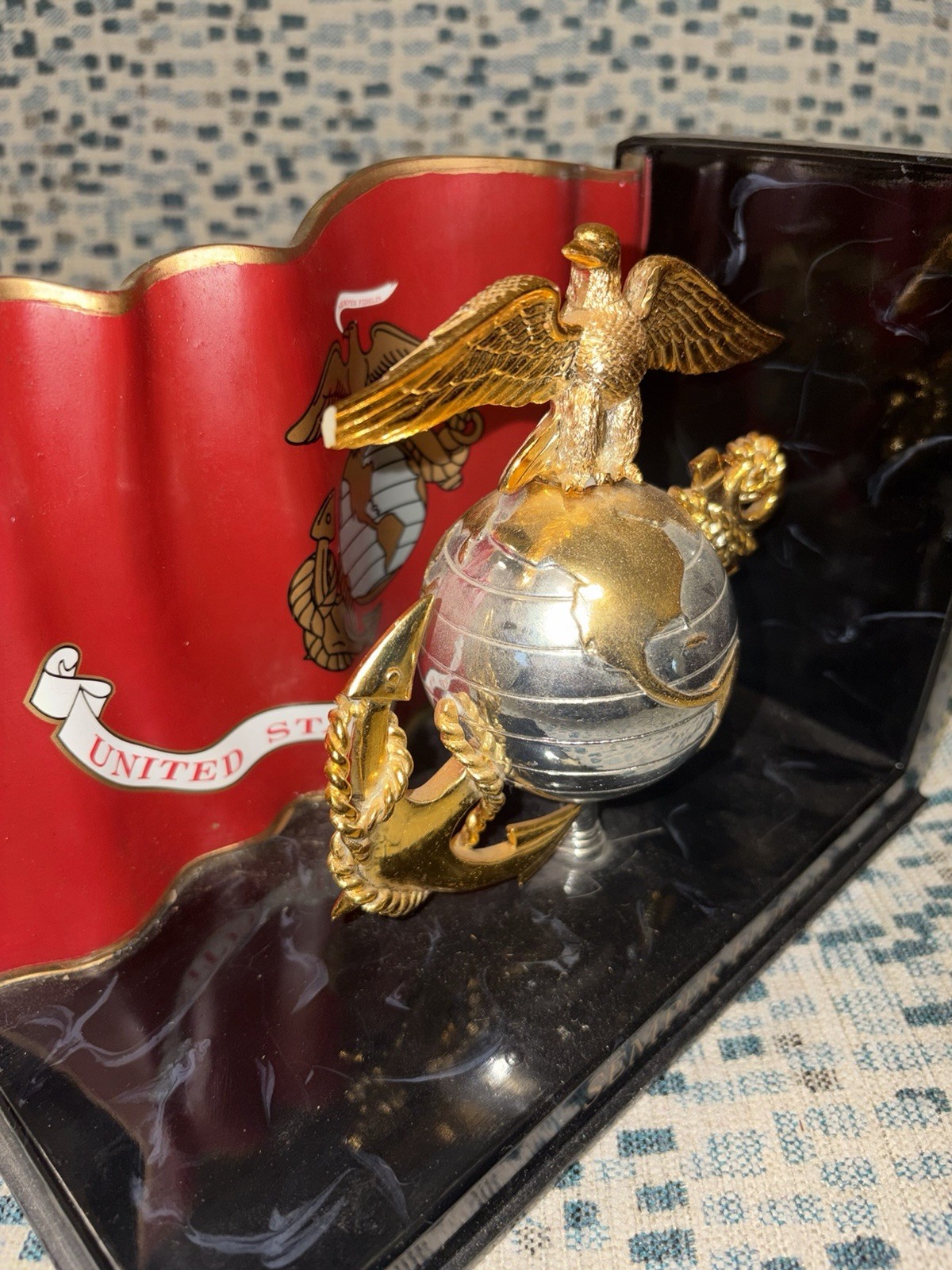 The Hamilton Collection USMC Symbols of Courage Limited Edition Bookends (as is)