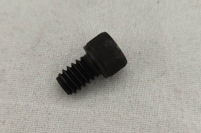Coil Stop Screw x 4  Pinball 1/4-20 x 3/8″ 237-5861-00