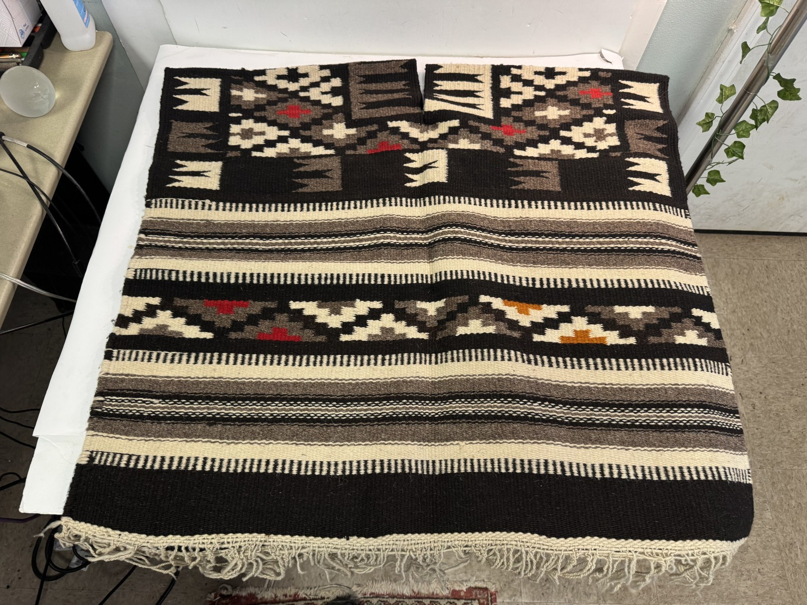 Authentic Vintage Mexican Poncho Wool Adult 32\