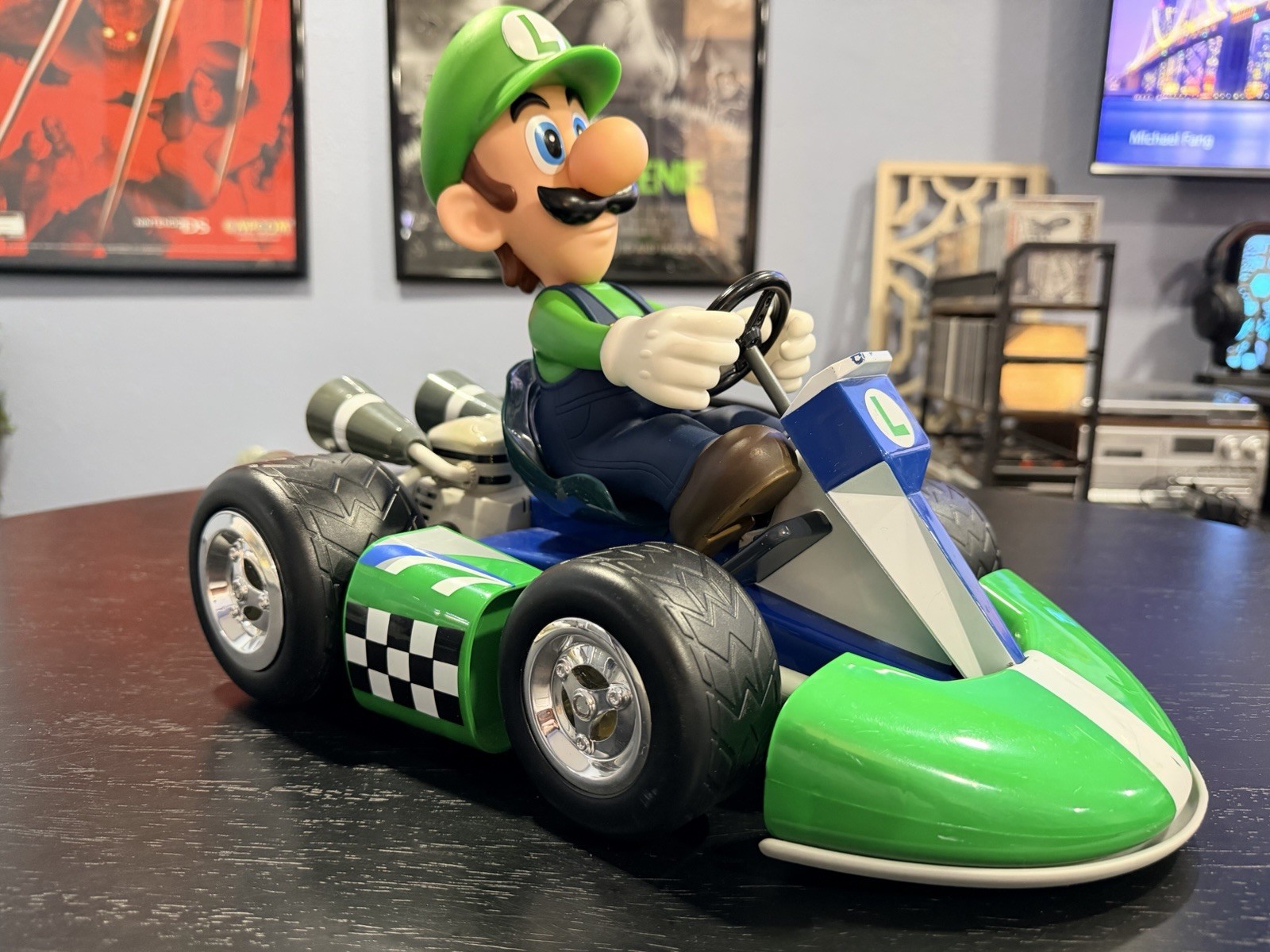 Mario Kart Wii Radio Control RC Car Luigi  Kart Large Size 17