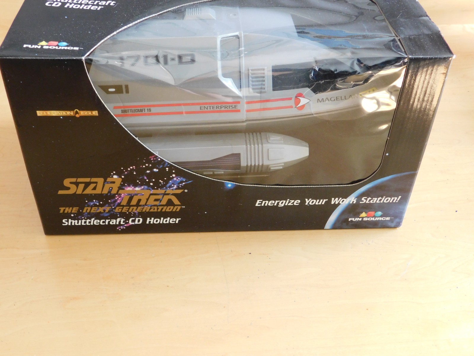 Sealed 1997 Star Trek The Next Generation Shuttlecraft Magellan CD Holder NIB
