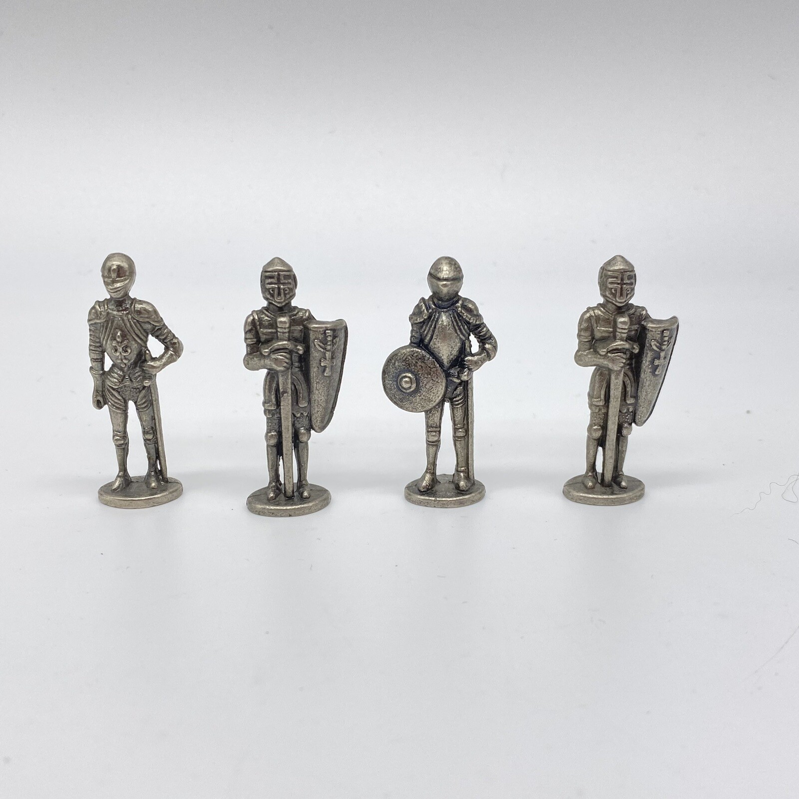 Lot 4 Metal Medieval Knight Miniatures Pewter D&D RPG Tabletop Figures