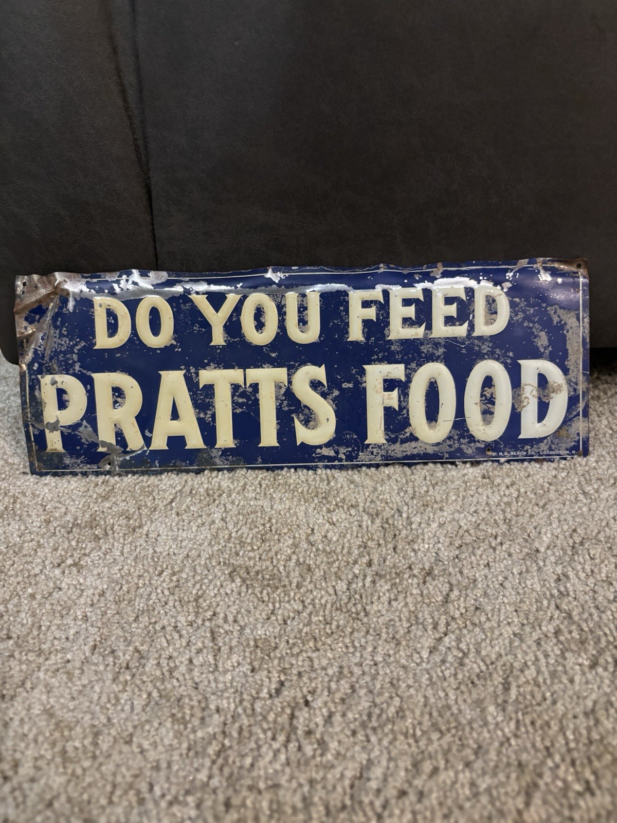 PRATTS ANTIQUE SCARCE EARLY EMBOSSED TIN LITHO VETERINARY FOOD ADVERTISING SIGN
