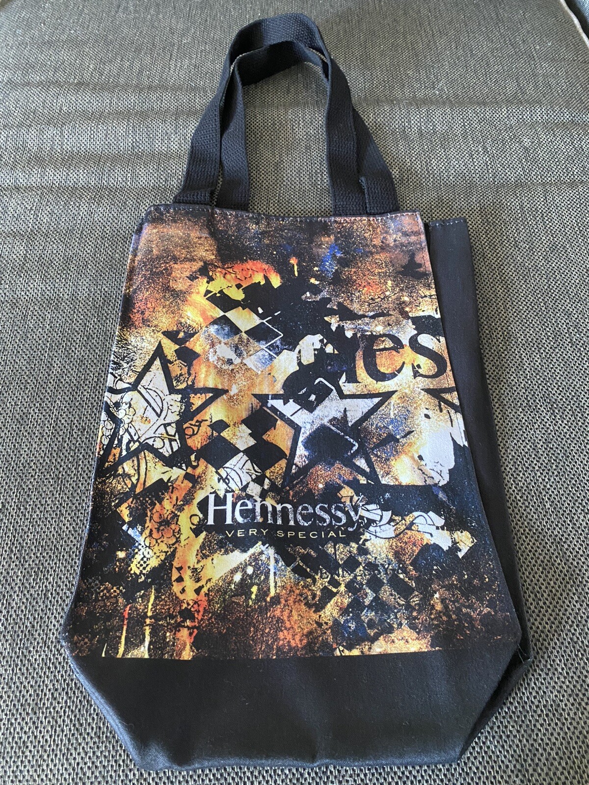 HENNESSY VS LIMITED EDITION by VHILS Alexandre Farto TOTE BAG BRAND NEW Cognac