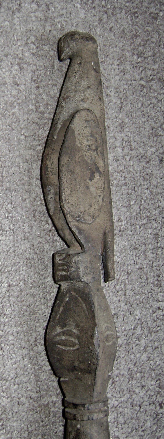 vintage Abelam sago pin w stand,Bird finial PNG,Papua-New Guinea,Pacific islands