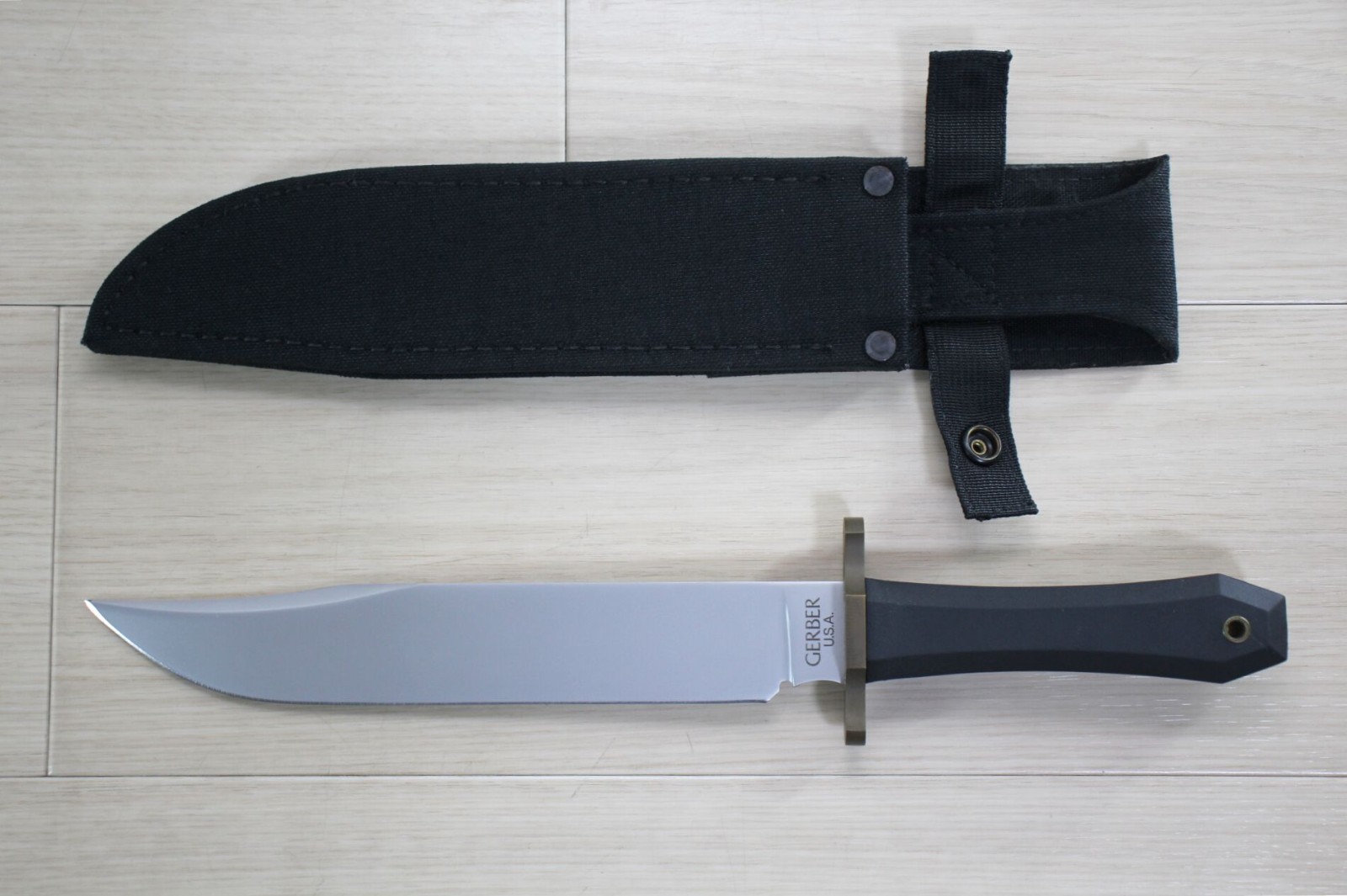 Vintage Gerber 5978 Bowie Knife 9.5