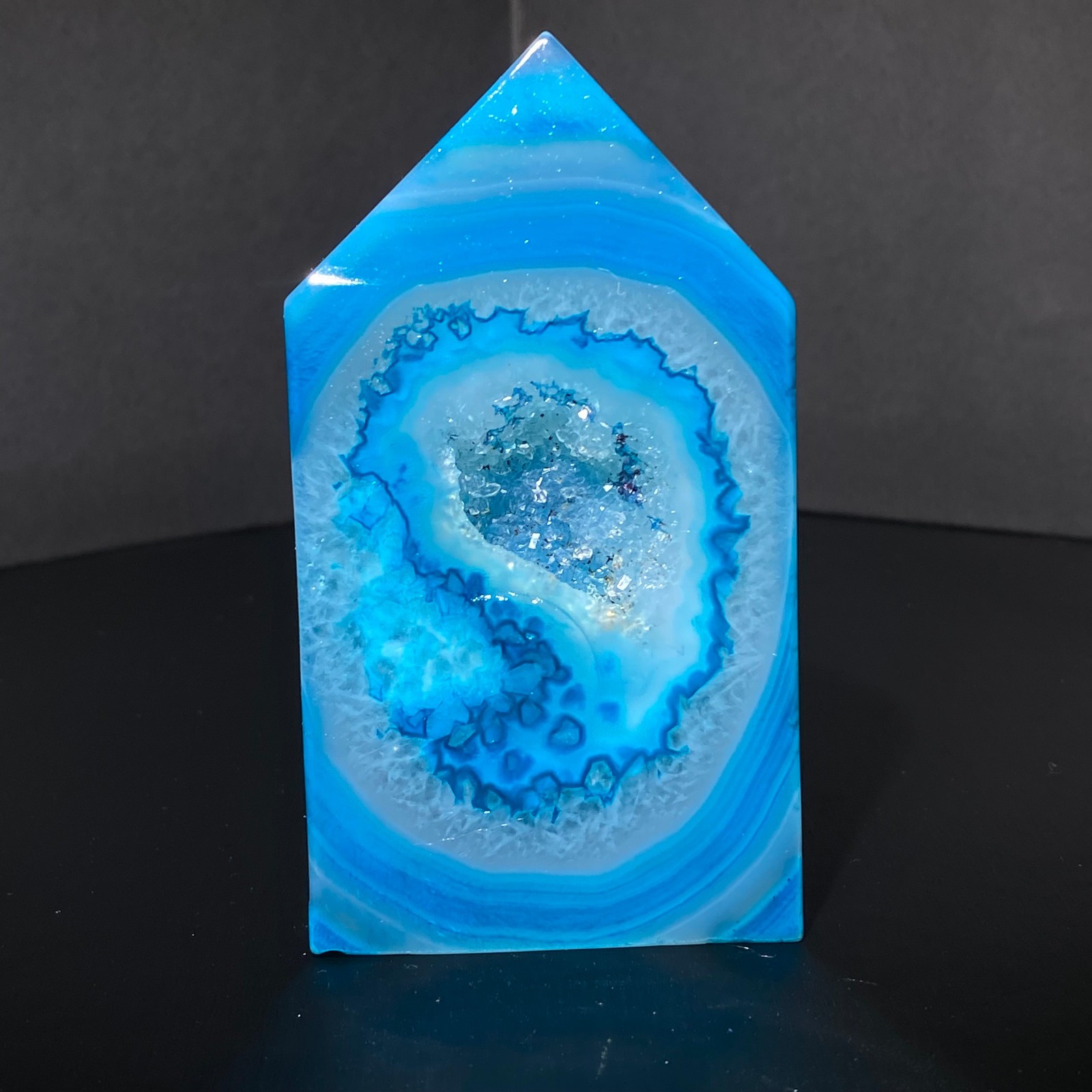 142g natural Blue Geode Stone agate Crystal Obelisk Wand Point Energy Healing