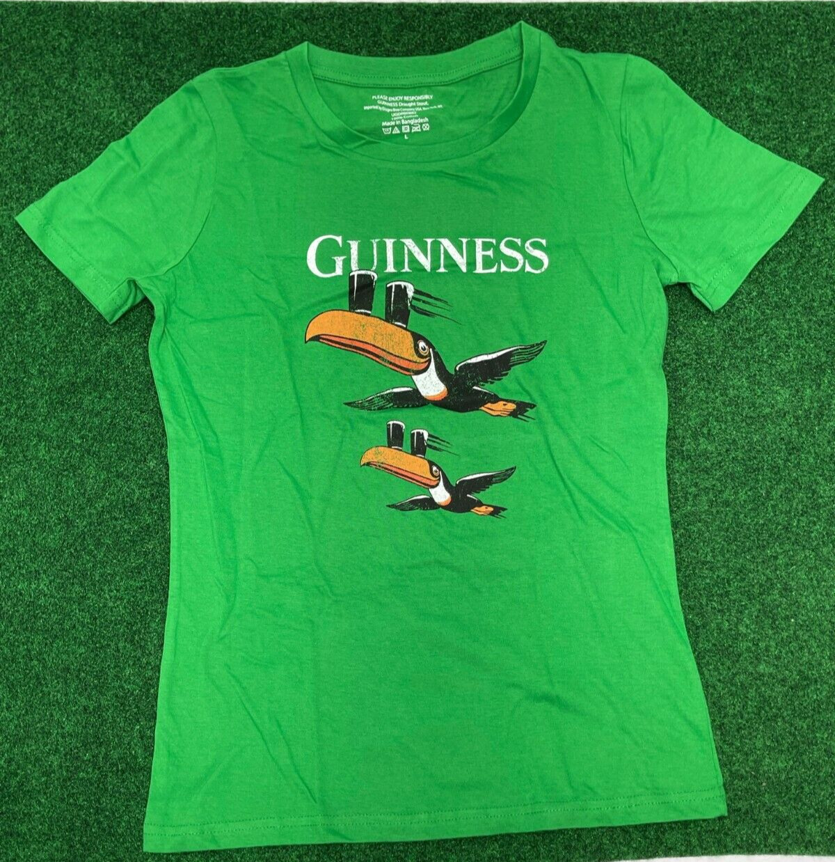 Guinness Beer Shirt WOMEN'S Size LARGE - T Shirt Green NWOT Toucan Bird