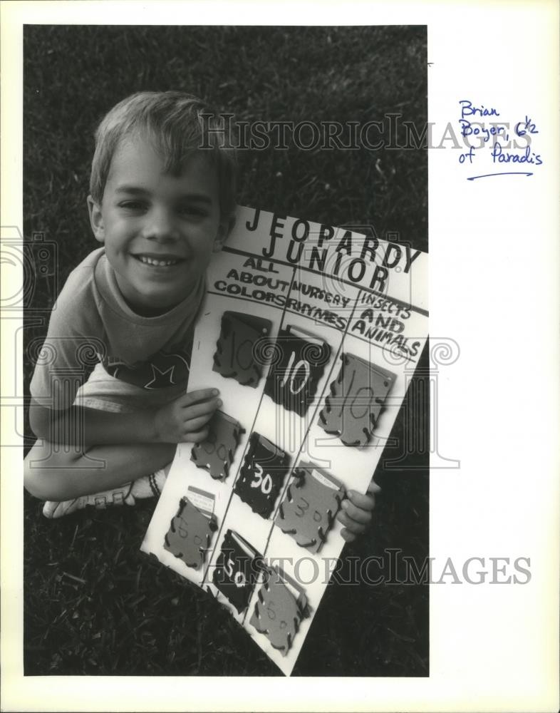 1993 Press Photo Brian Boyer of Paradis design the game Jeopardy Junior