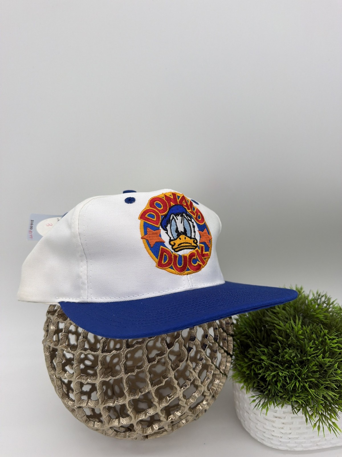 Vintage 1994 Disney Donald Duck Snapback Hat NWT Embroidered Patch White Blue