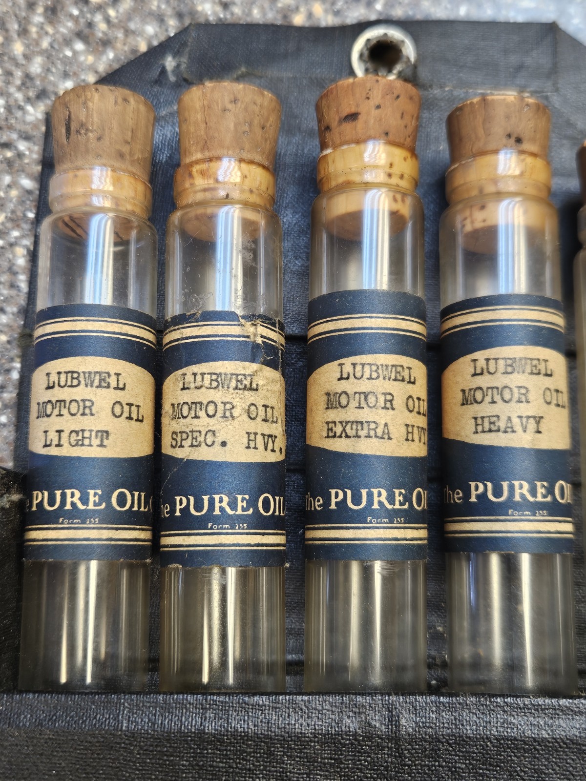(Look) Vintage PURE OIL Salesman\'s Sample Kit, Pure Stamp, and Book Lot