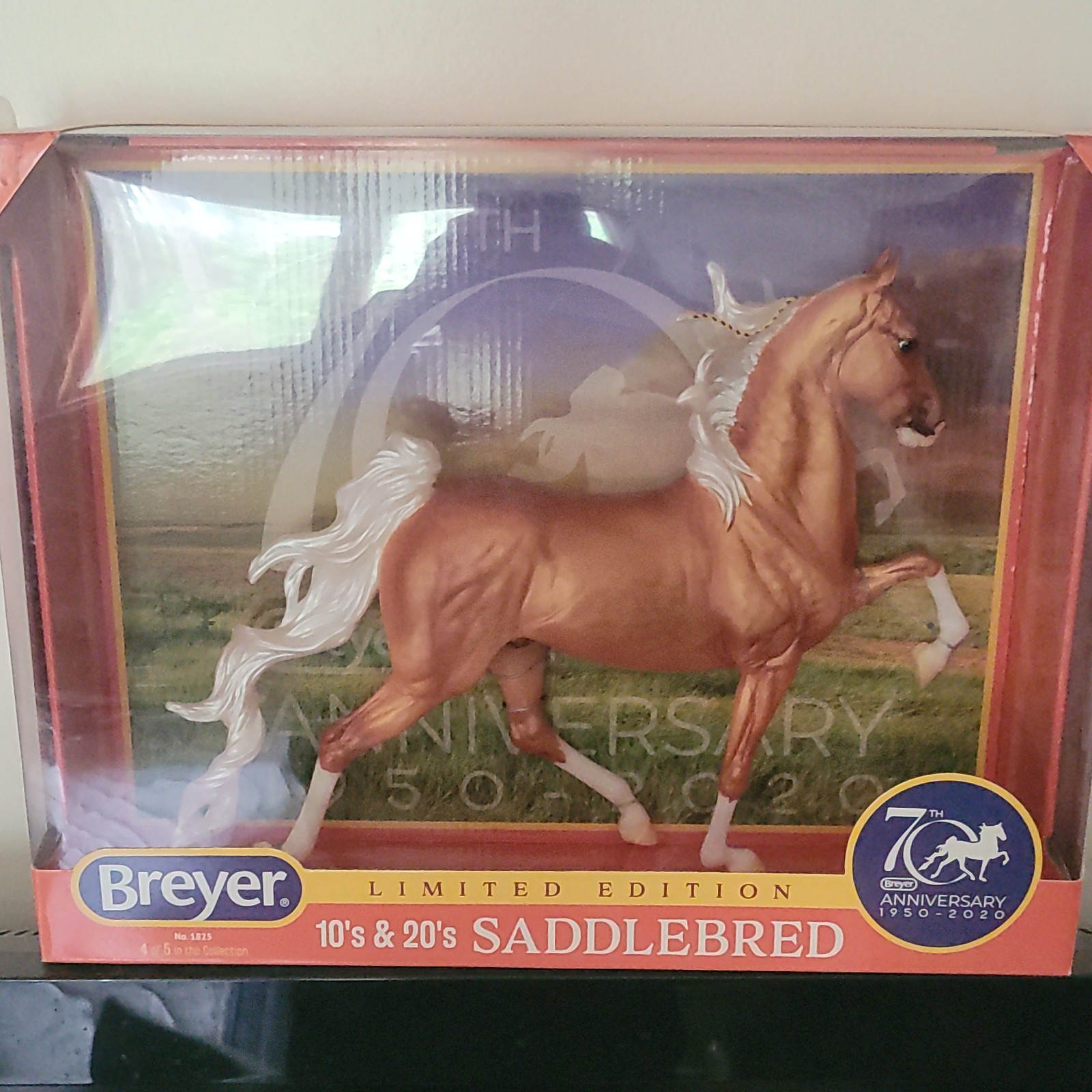 Breyer 1825 Racking Saddlebred Dappled Palomino LE 10s 20s 70th Anniversary ASB