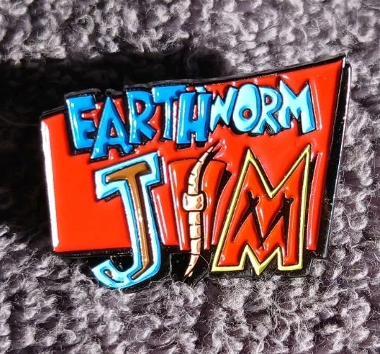 Earthworm Jim Enamel Pin Sega Genesis 90s Cartoon Video Game Retro Hat Lapel Bag