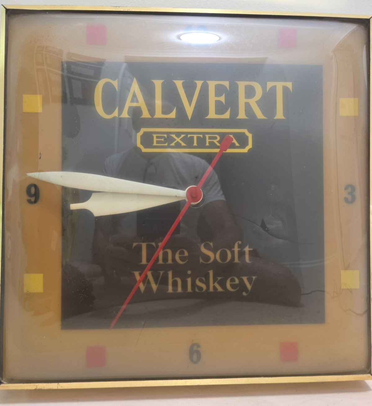 Vintage Calvert Extra The Soft Whiskey Lighted Display Clock WORKS 