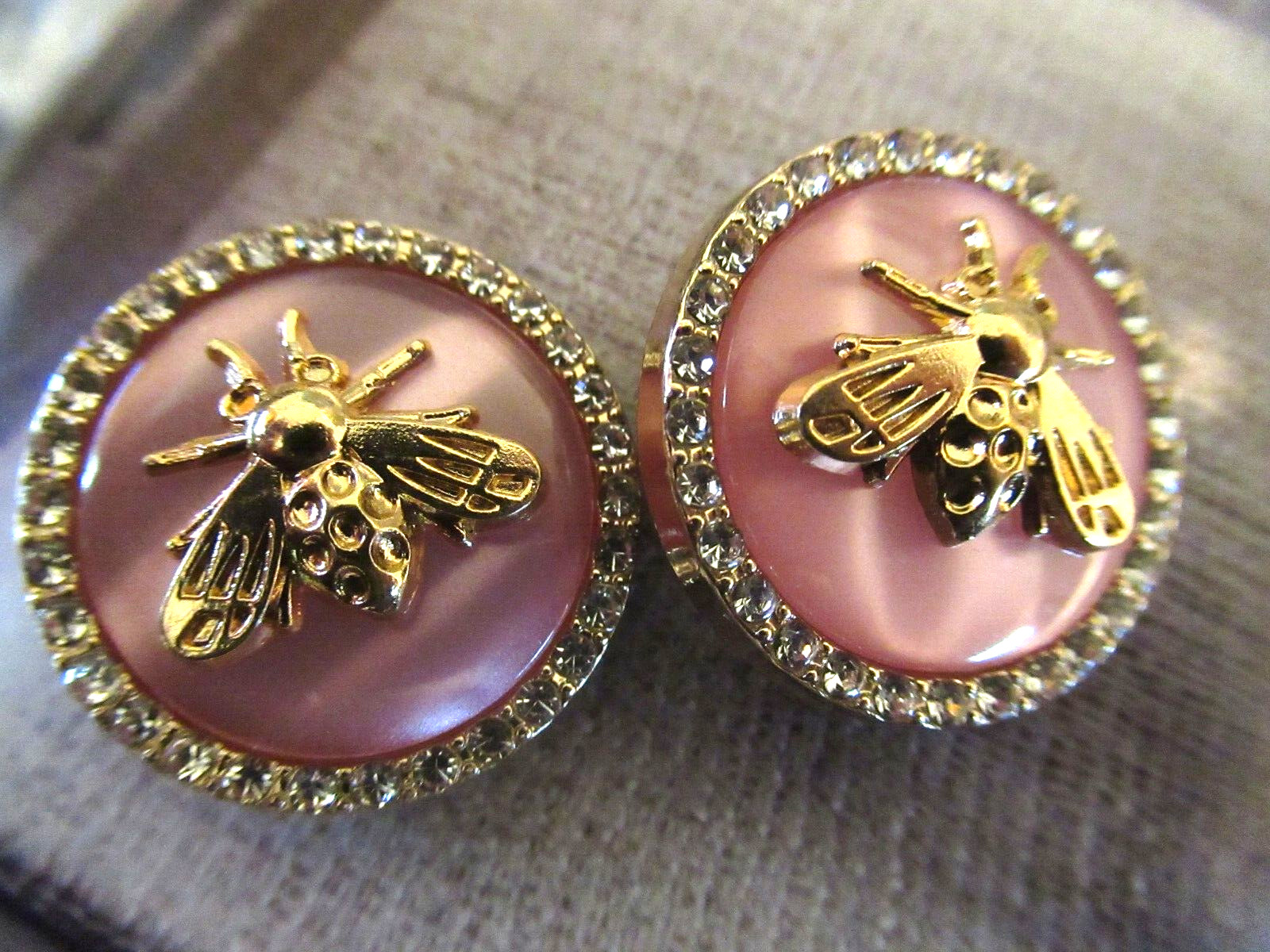 GUCCI BEE BUTTONS  25MM LARGE gold tone, PINK, CLEAR CRYSTALS   THIS IS FOR 2