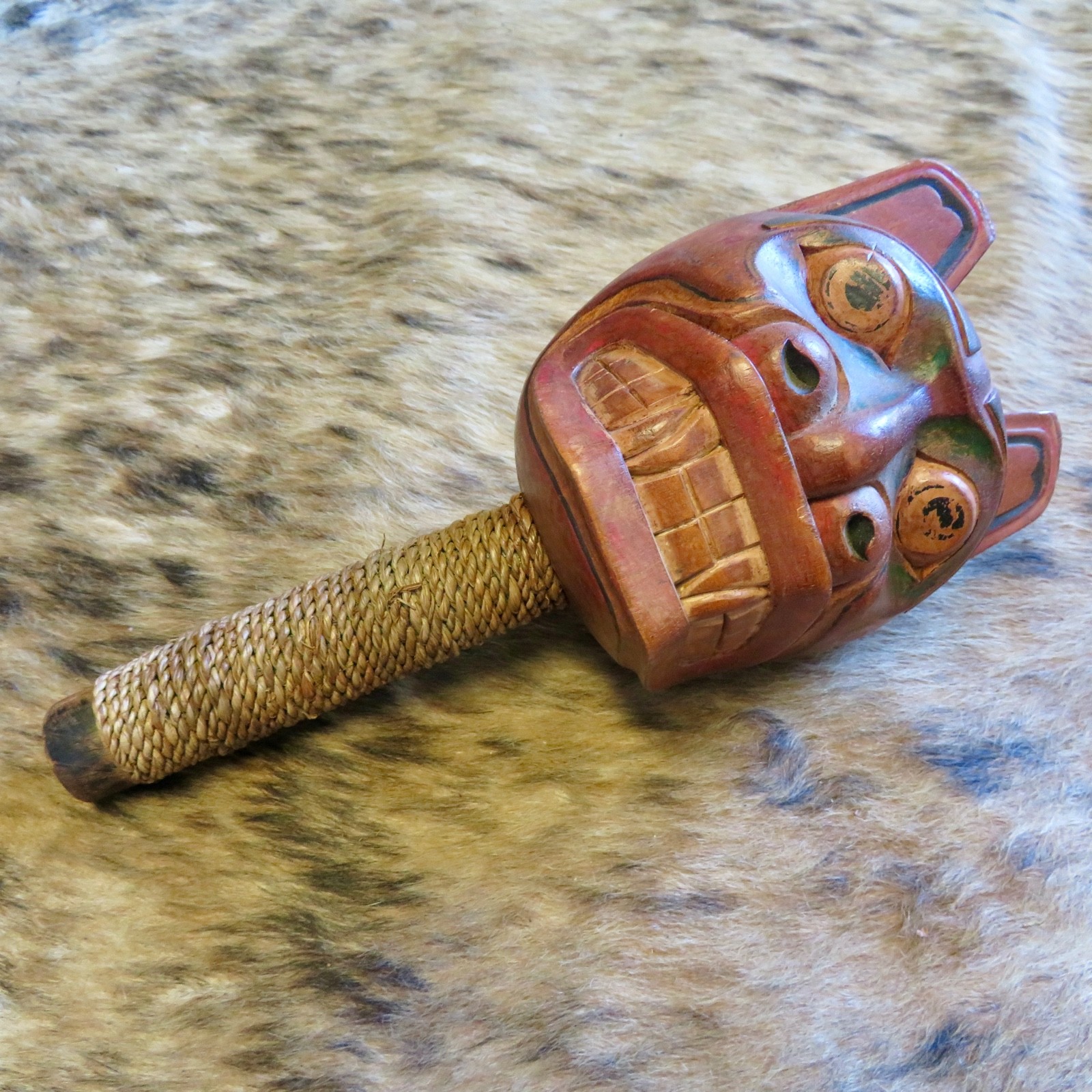 Vintage Pacific Northwest Native Carved Wood Rattle Western Red Cedar 12\