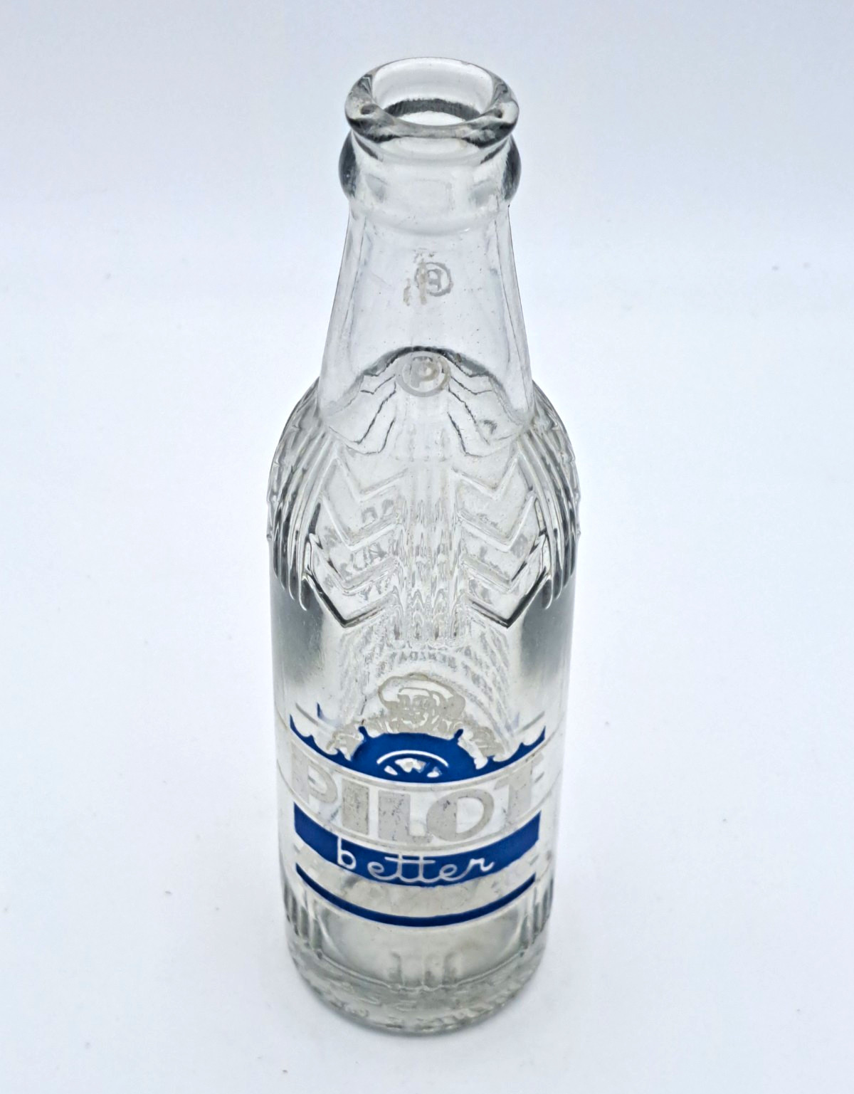 Vintage 1952 Pilot Better Flavors Soda Bottle Ship Wheel Littleton NC 10oz ACL 