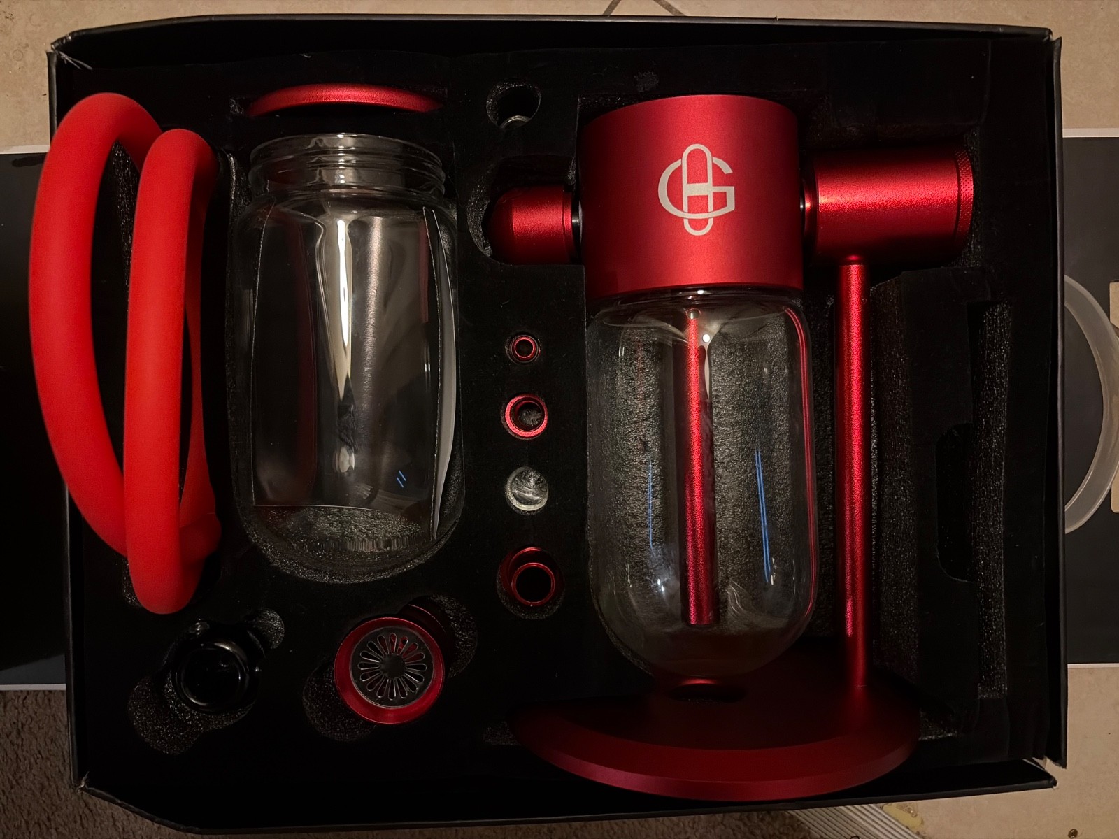 360 Gravity Hookah - Red - Full set - NEW/ NEVER used.
