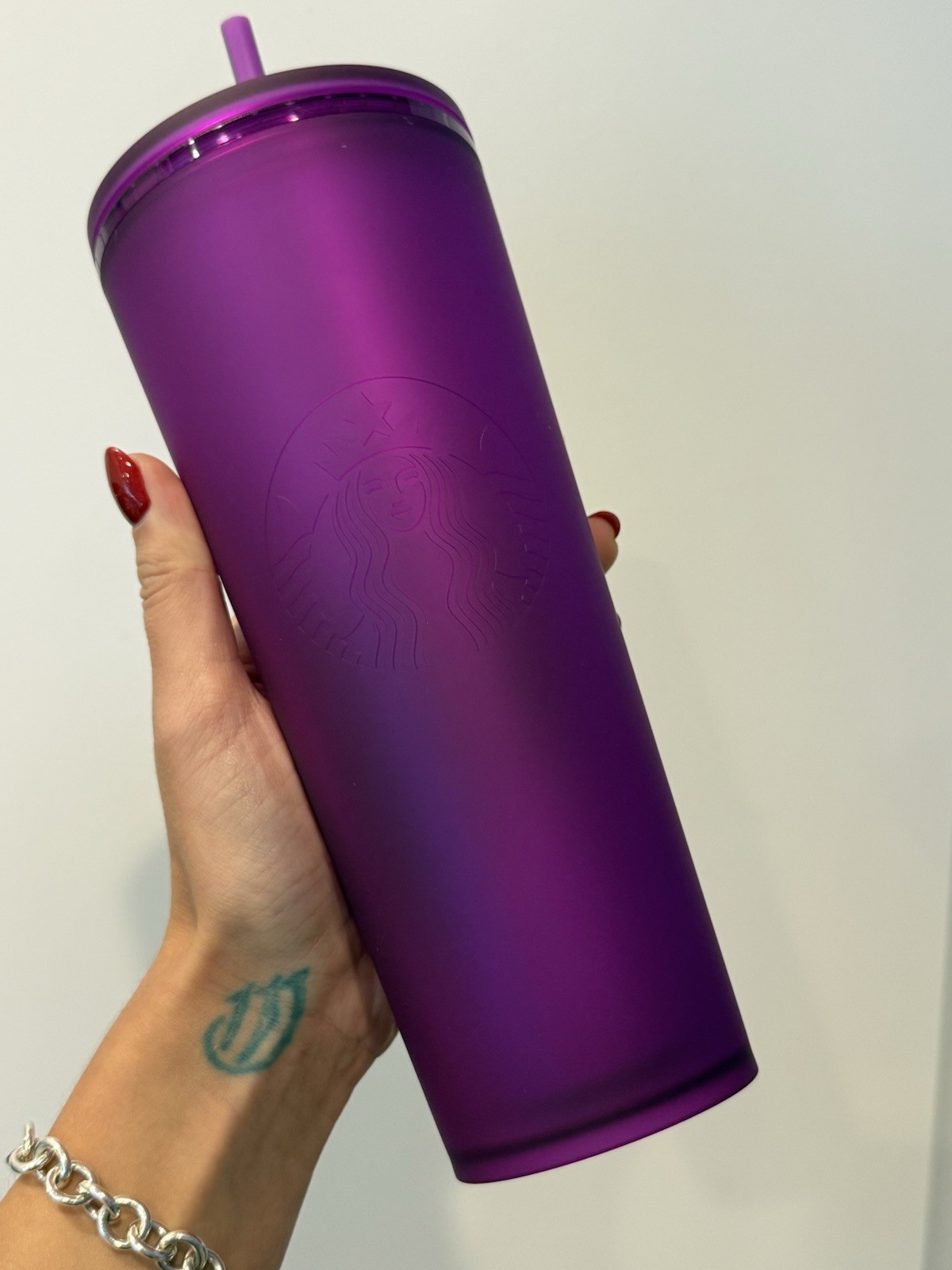 NEW Starbucks 2022 Valentines Day Soft Touch 24oz Tumbler VIDEO Limited Edition