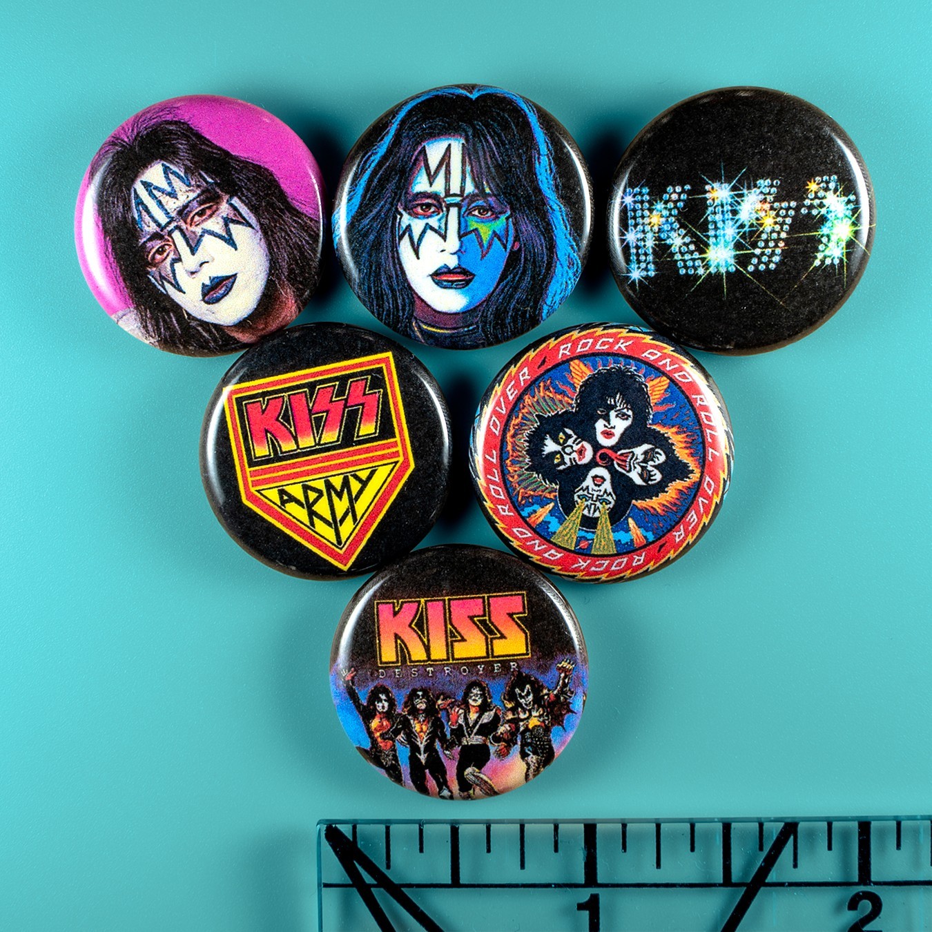 Kiss 1\