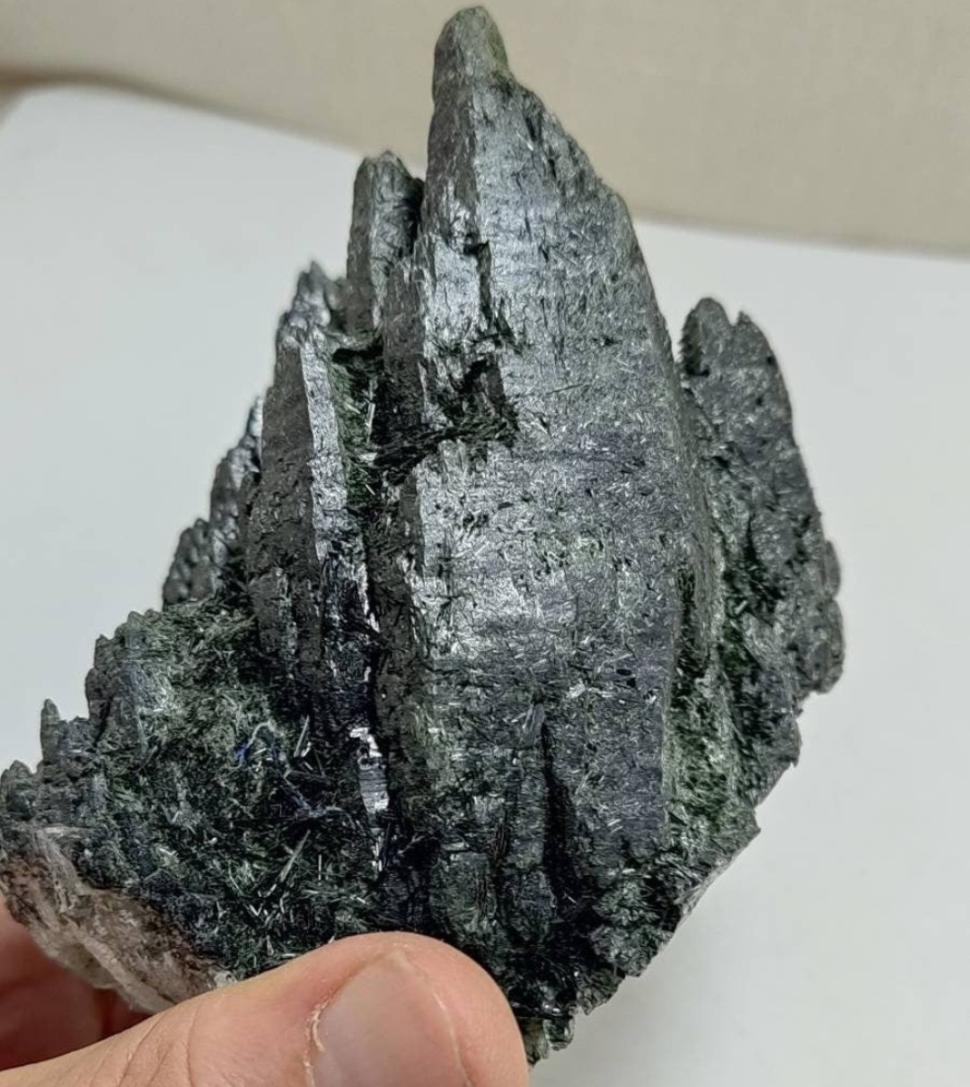 Natural beautifully terminated Chlorite Quartz crystals cluster 835 grams
